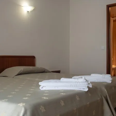 Hotel Peregrinos De By Umbral