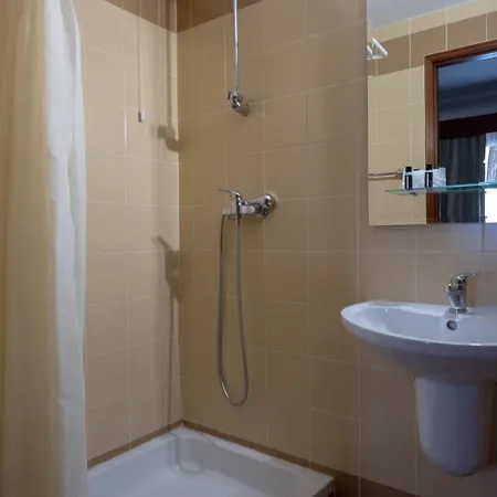 Peregrinos De By Umbral Hotel 2*