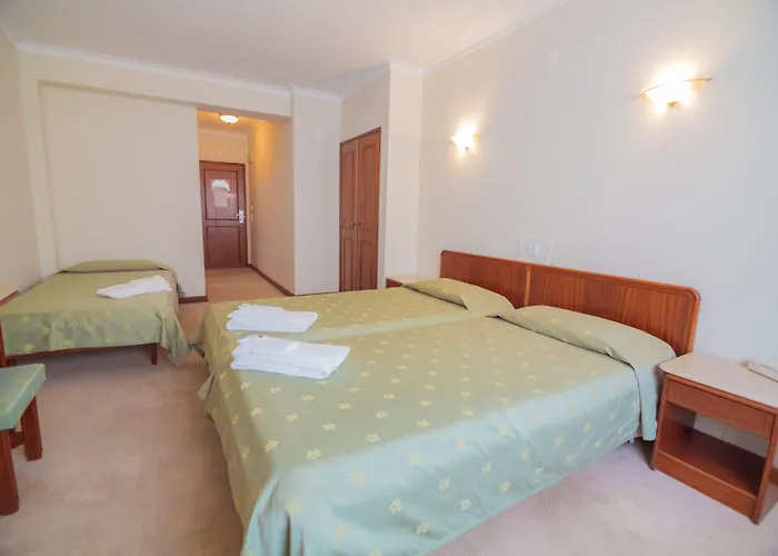 Hotel Peregrinos De By Umbral 2*