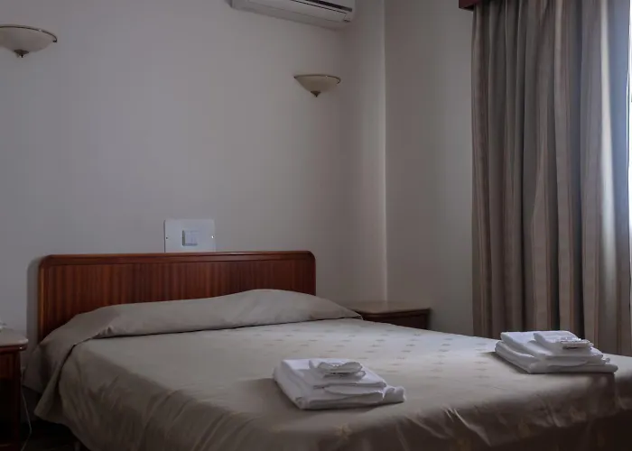 Peregrinos De By Umbral 호텔 2*